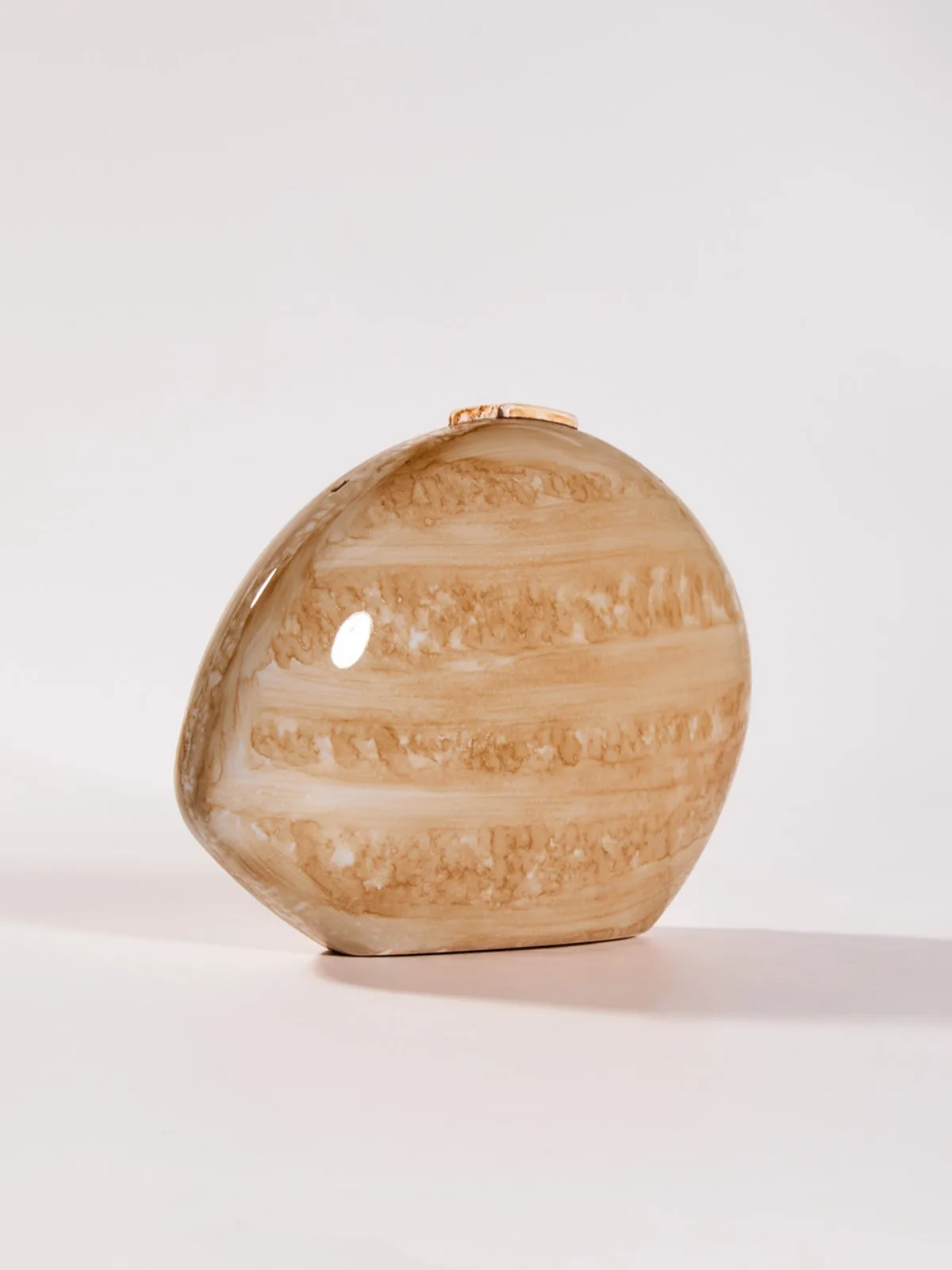 Mahima Acrylic Convertible Clutch sold by Mew Mews product image thumbnail 3