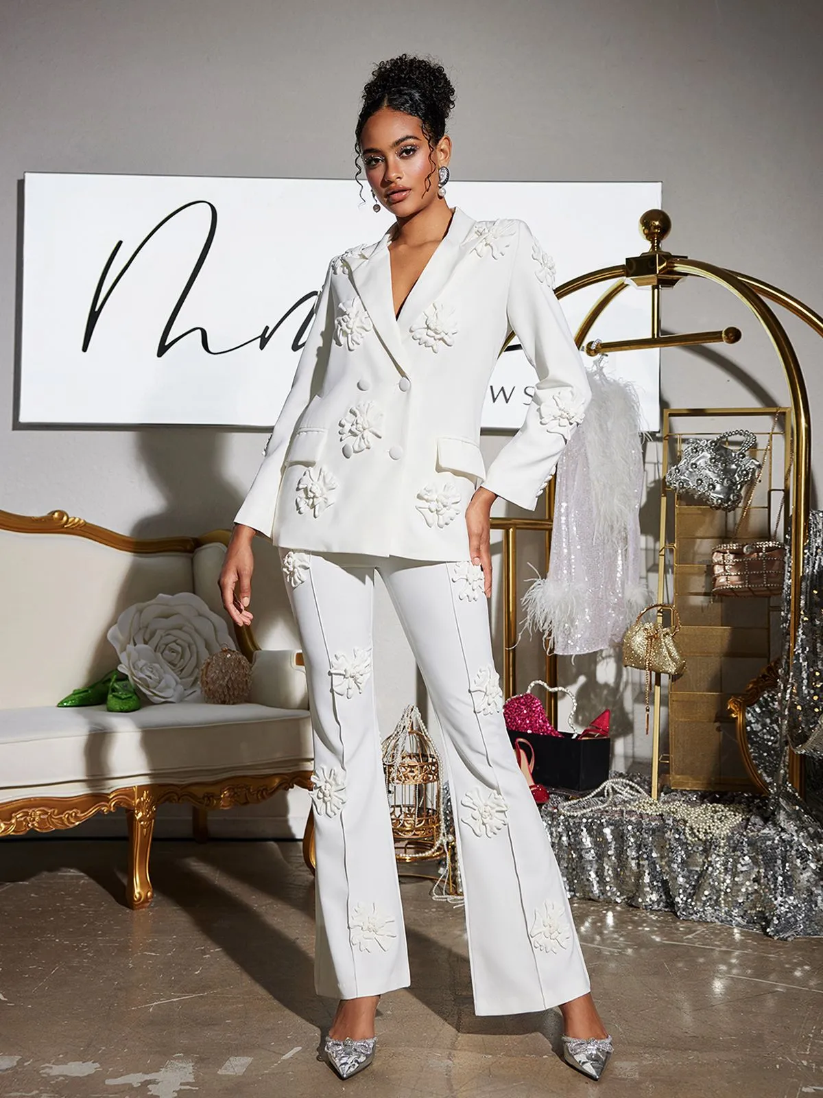 Indiana Floral Embellished Blazer Set In White sold by Mew Mews