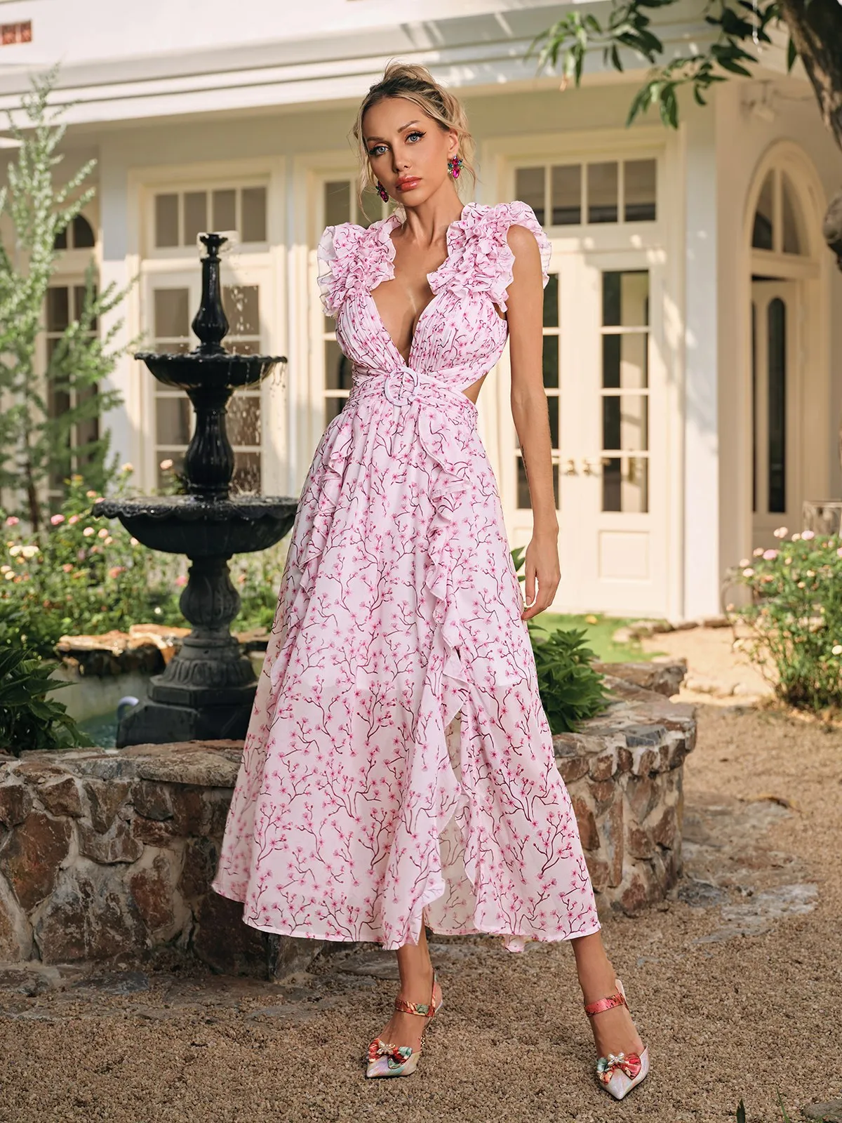 Corvex Plunge Neck Floral Maxi Dress sold by Mew Mews product image thumbnail 4