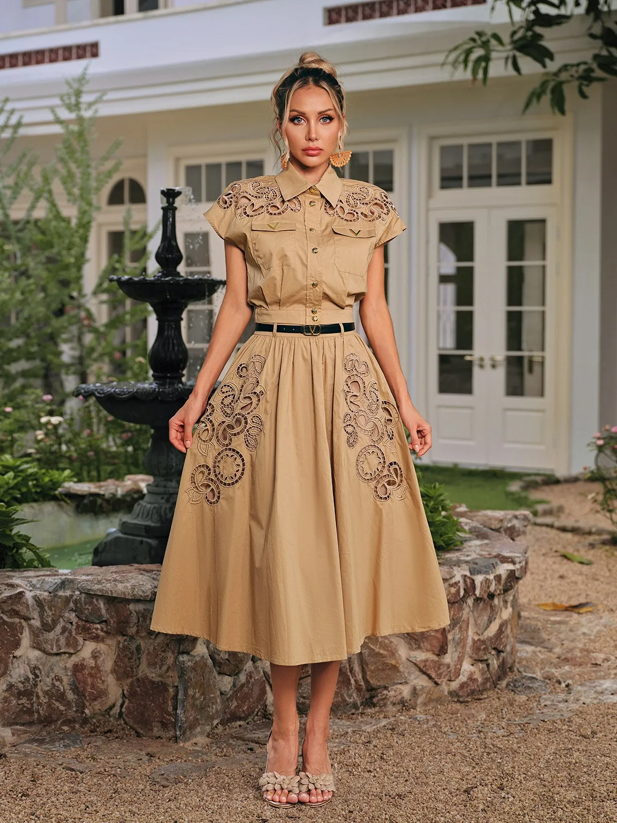 Daldrek Folded Collar Embroidered Skirt Set sold by Mew Mews product image thumbnail 3