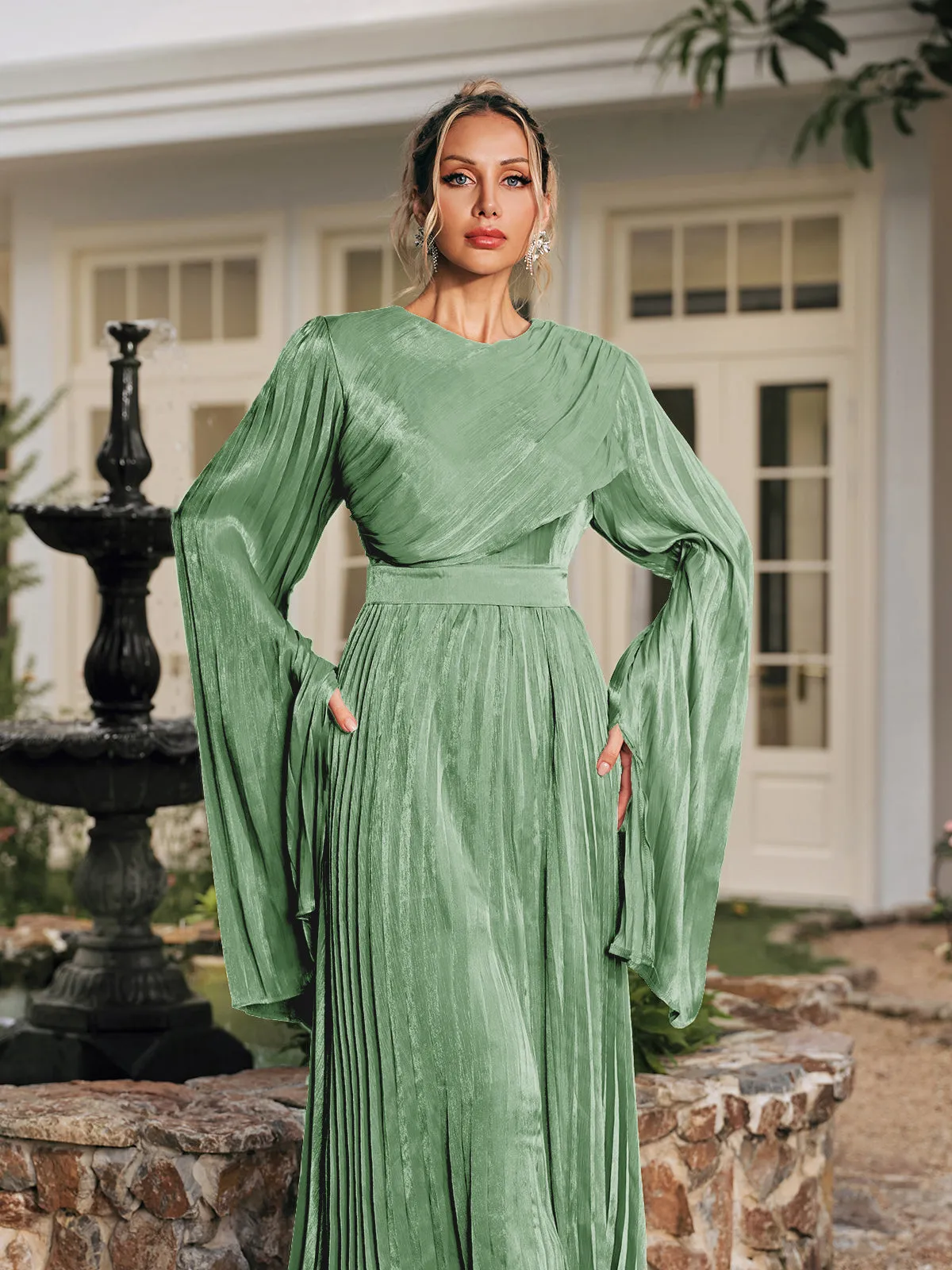 Rhory Long Sleeve Pleated Dress In Green sold by Mew Mews product image thumbnail 3