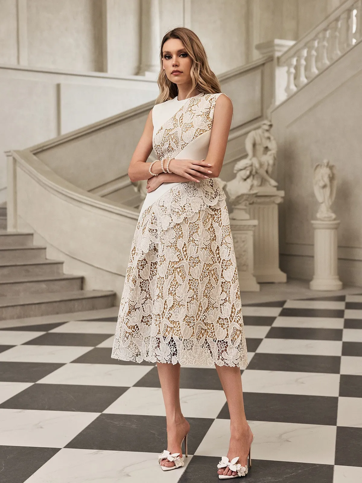 Fyrithia Sleeveless Lace Midi Dress sold by Mew Mews product image thumbnail 5