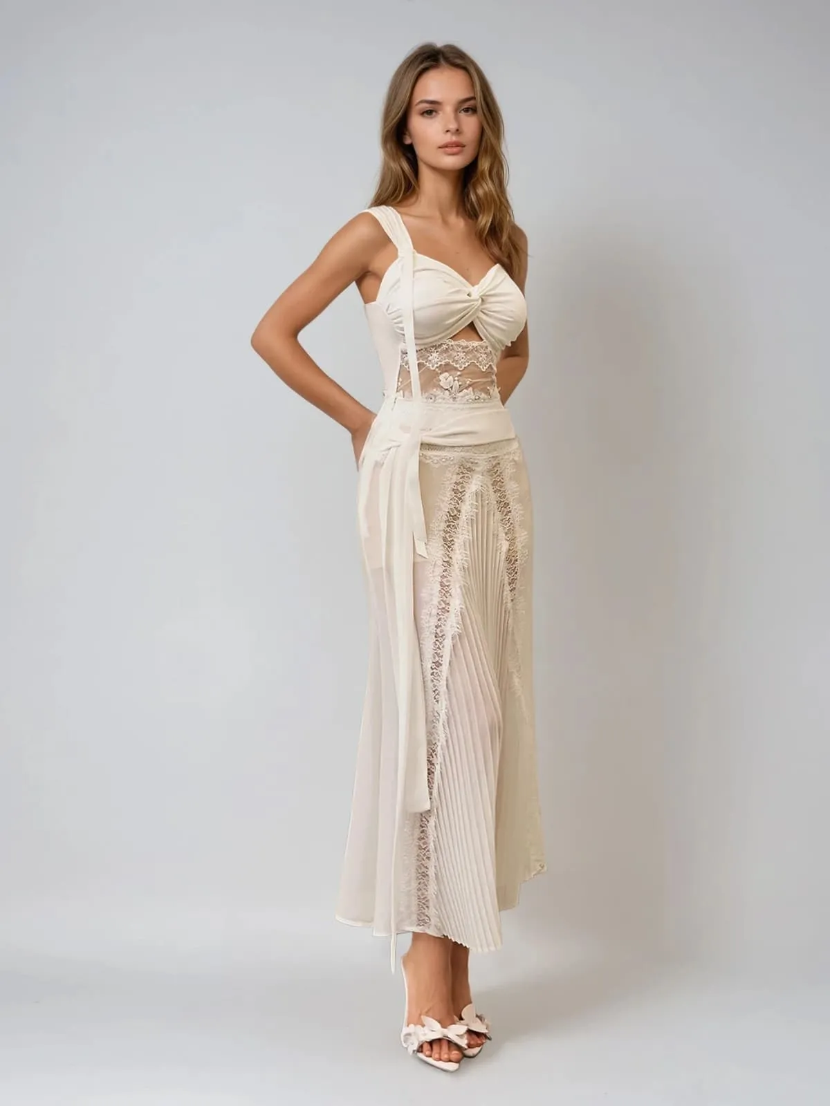 Gryen Lace Pleat Skirt Set sold by Mew Mews product image thumbnail 2