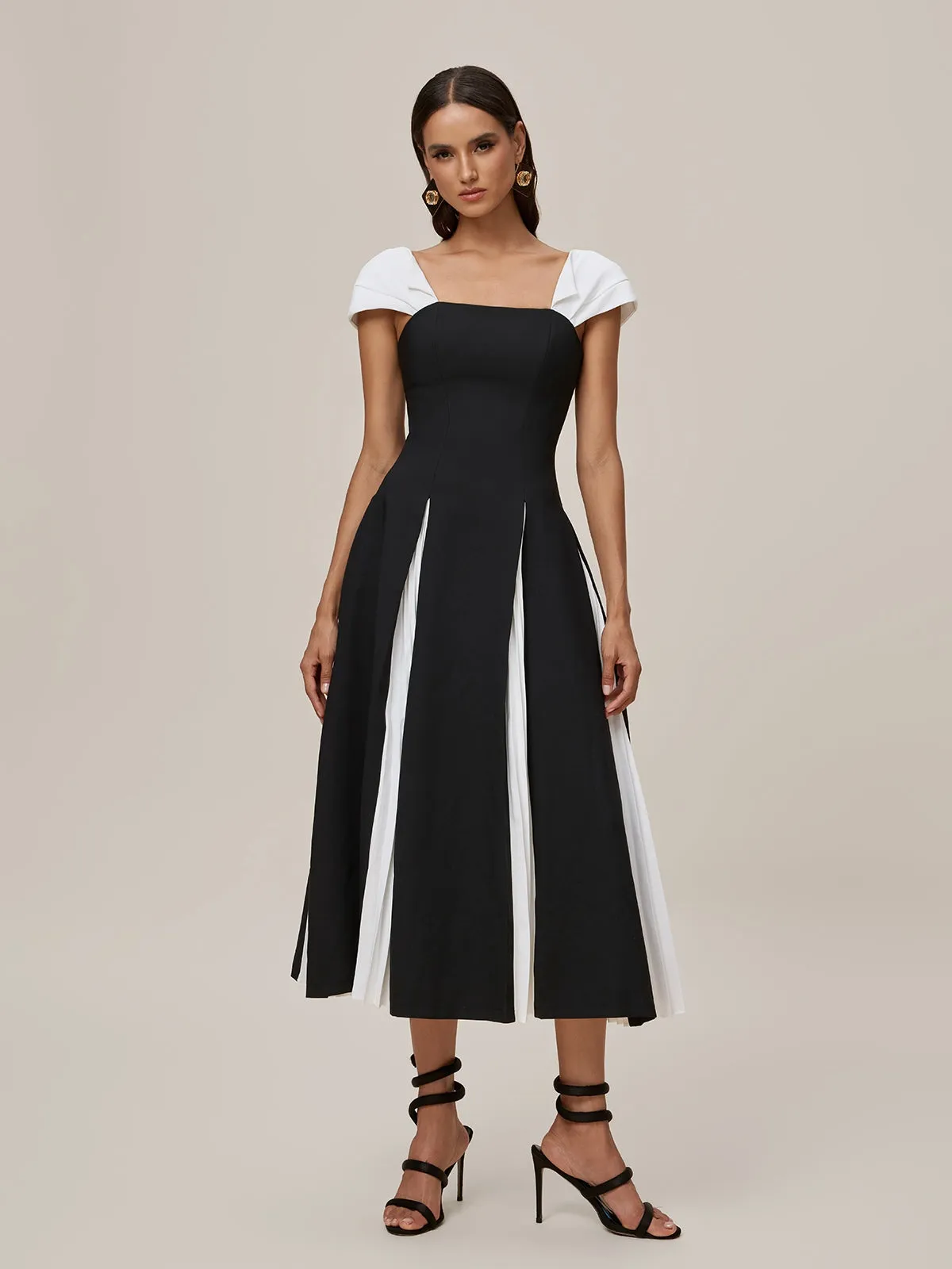 Onelia Sleeveless Ruched Midi Dress sold by Mew Mews product image thumbnail 3