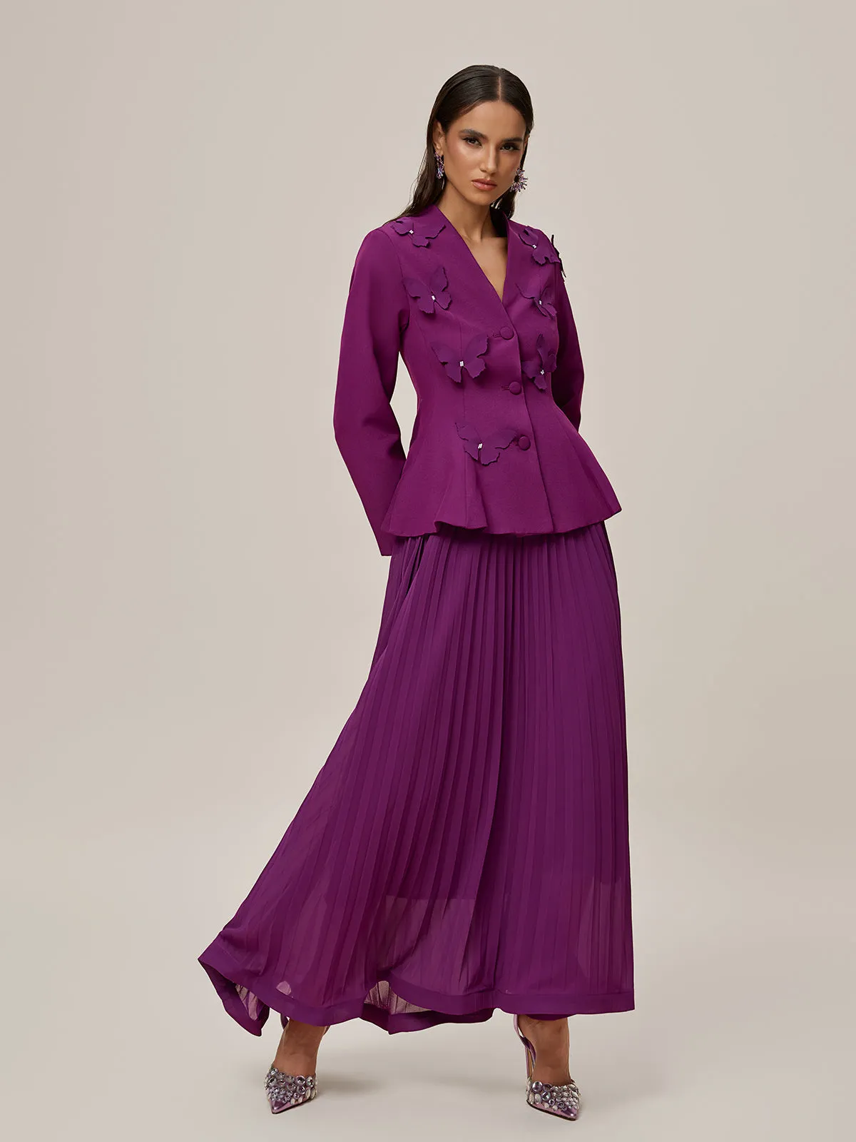 Oraefo V Neck Butterfly Pleated Skirt Set sold by Mew Mews product image thumbnail 2