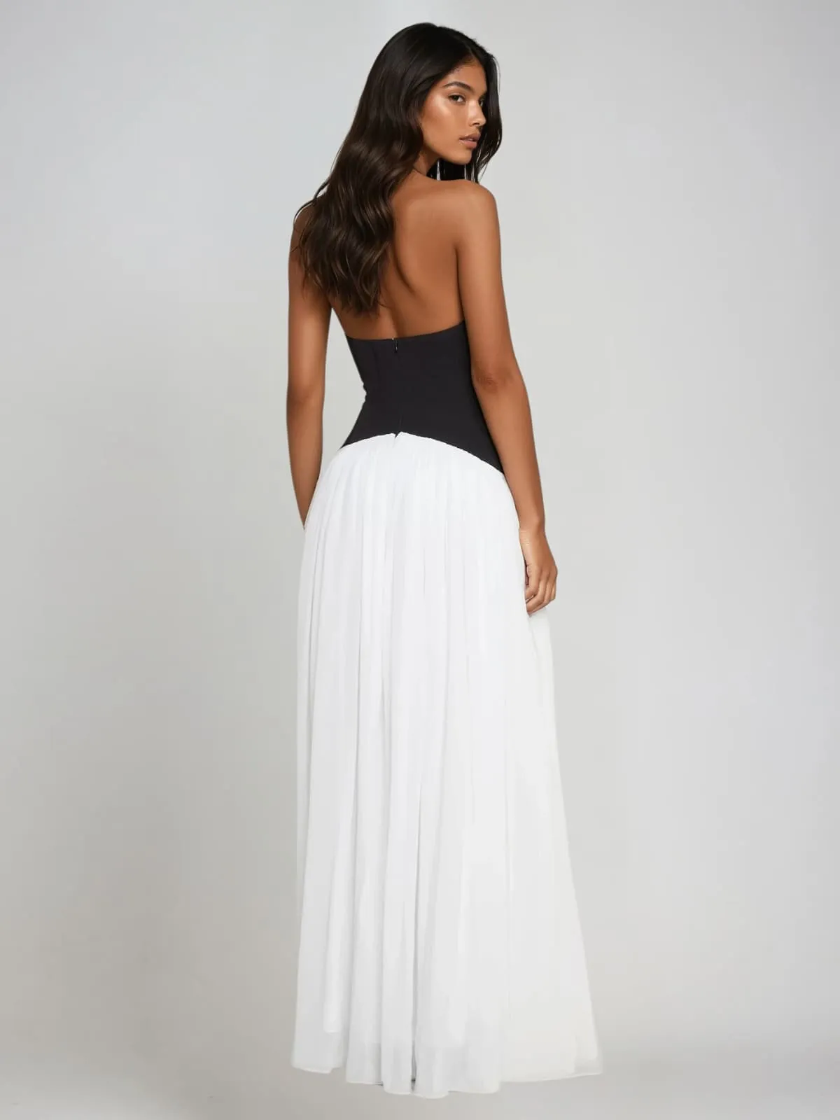 Oryon Plunge Neck Split Maxi Dress sold by Mew Mews product image thumbnail 4