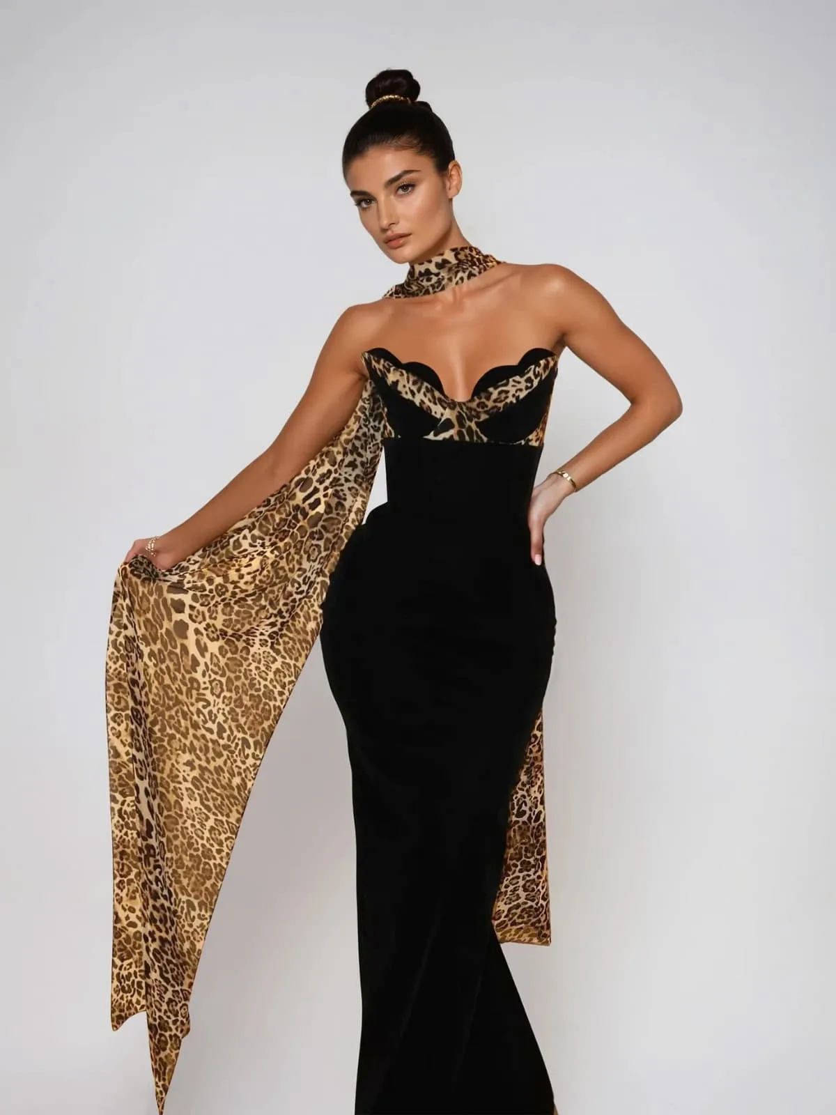 Rawan Strapless Leopard Velvet Maxi Dress sold by Mew Mews product image thumbnail 2