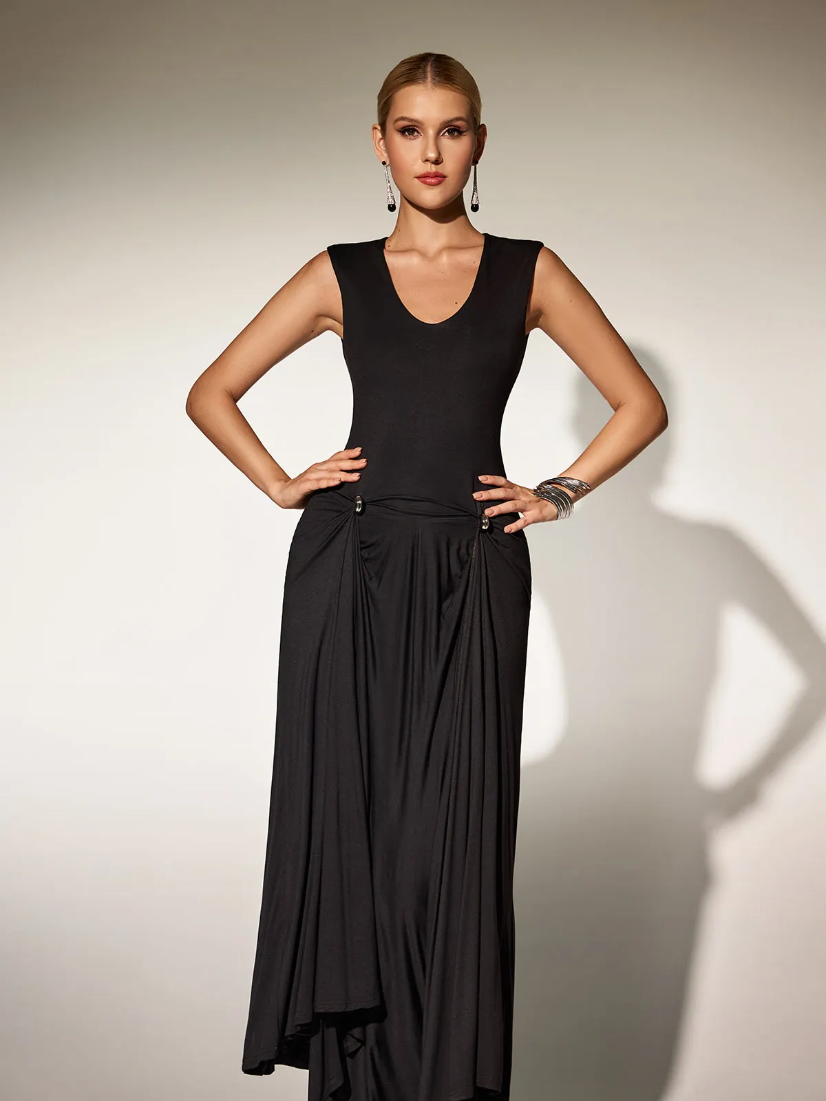 Paldor V Neck Ruched Maxi Dress In Black sold by Mew Mews product image thumbnail 3