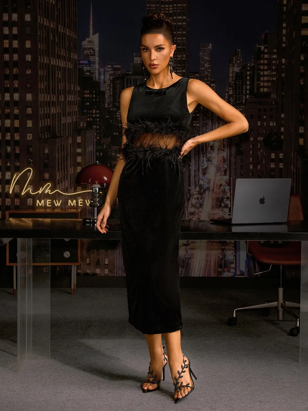 Anavia Sleeveless Feather Velvet Midi Dress sold by Mew Mews product image thumbnail 5