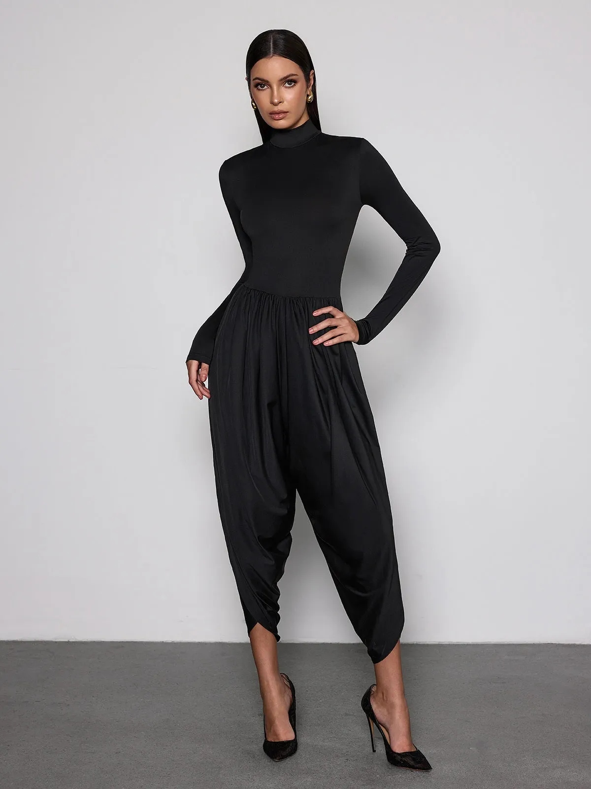 Laurien Long Sleeve Ruched Jumpsuit In Black sold by Mew Mews product image thumbnail 2