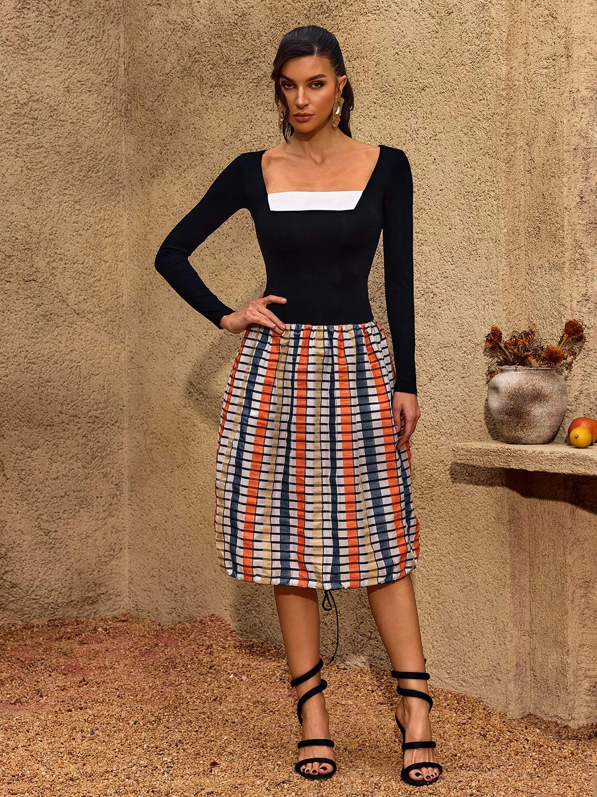 Chezarina Long Sleeve Plaid Bubble Midi Dress sold by Mew Mews