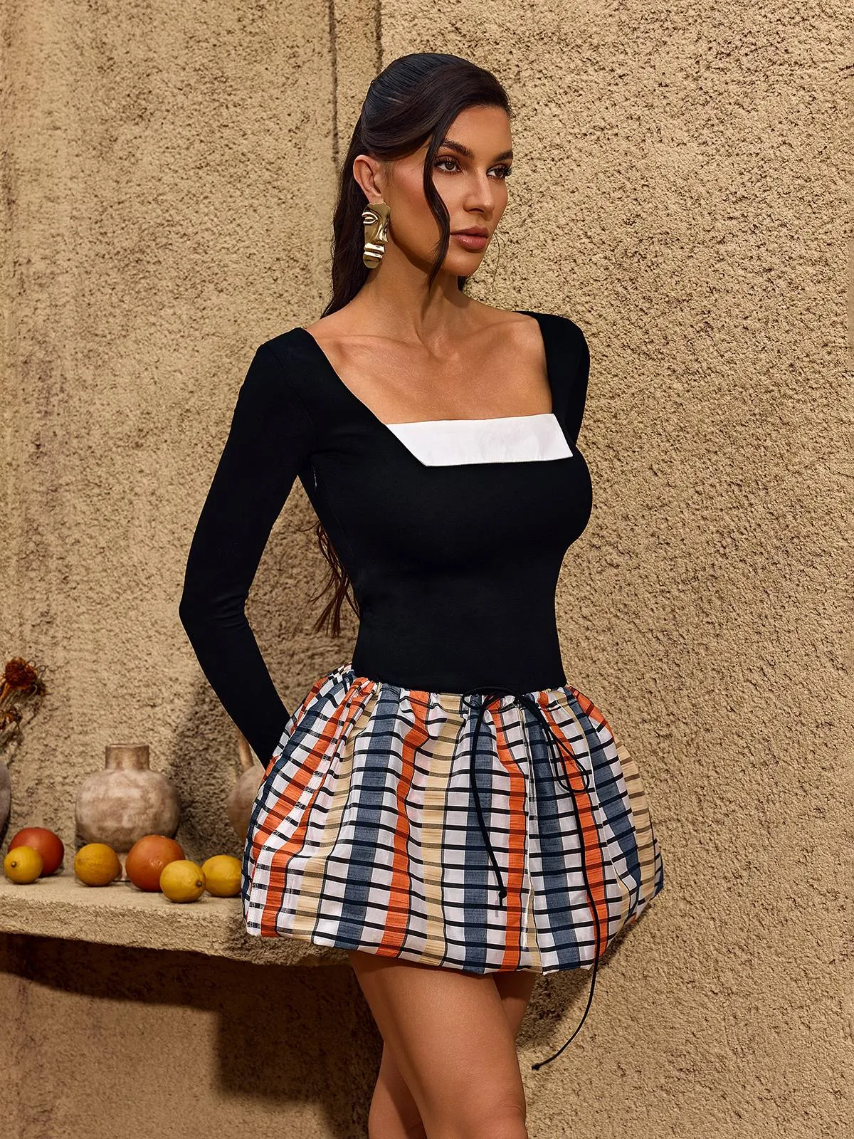 Chezarina Long Sleeve Plaid Bubble Midi Dress sold by Mew Mews product image thumbnail 5