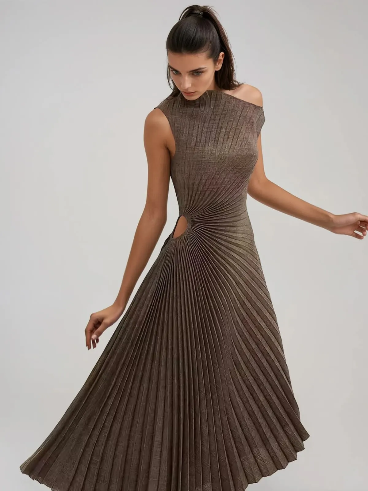 Priven Sleeveless Cutout Pleated Midi Dress sold by Mew Mews product image thumbnail 2