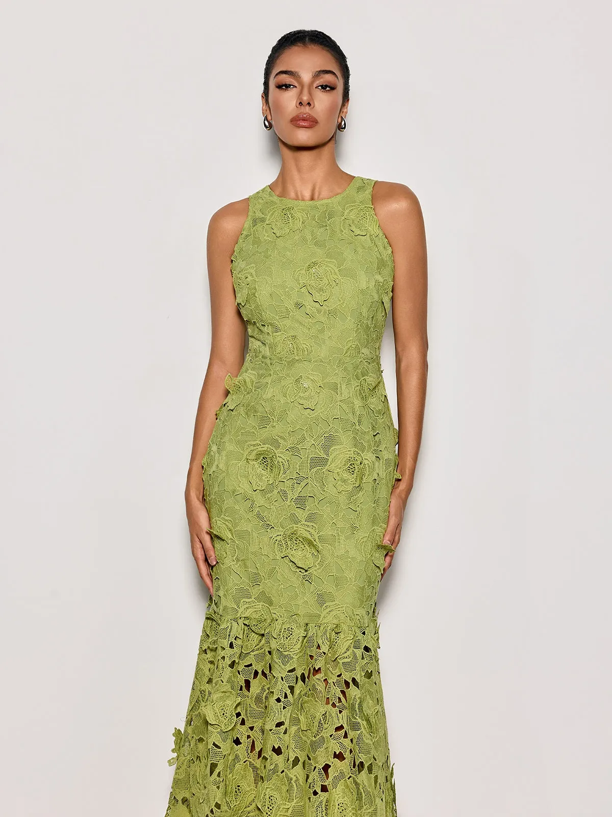 Savrel Sleeveless Cutout Flower Maxi Dress sold by Mew Mews product image thumbnail 5