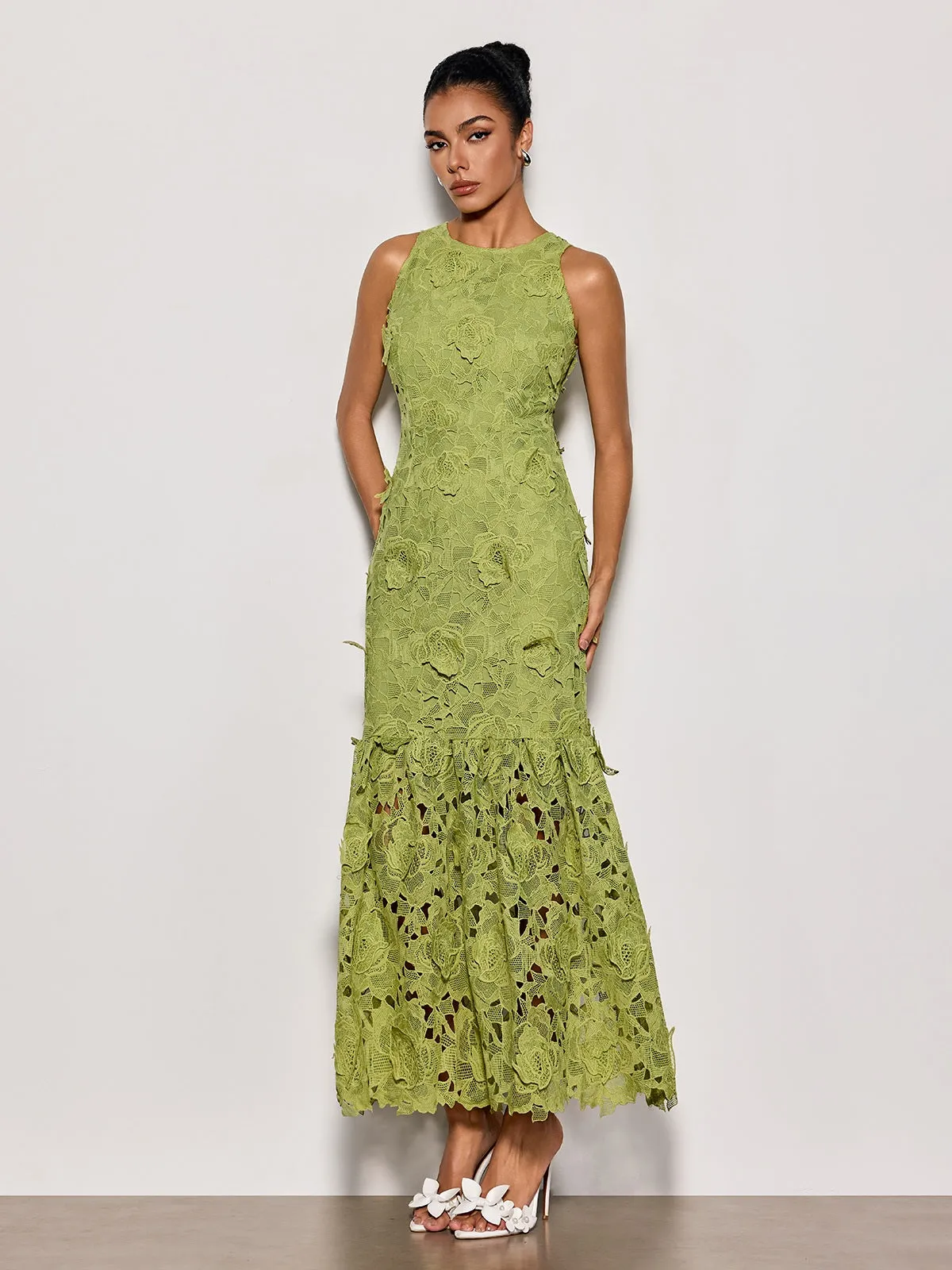 Savrel Sleeveless Cutout Flower Maxi Dress sold by Mew Mews product image thumbnail 2