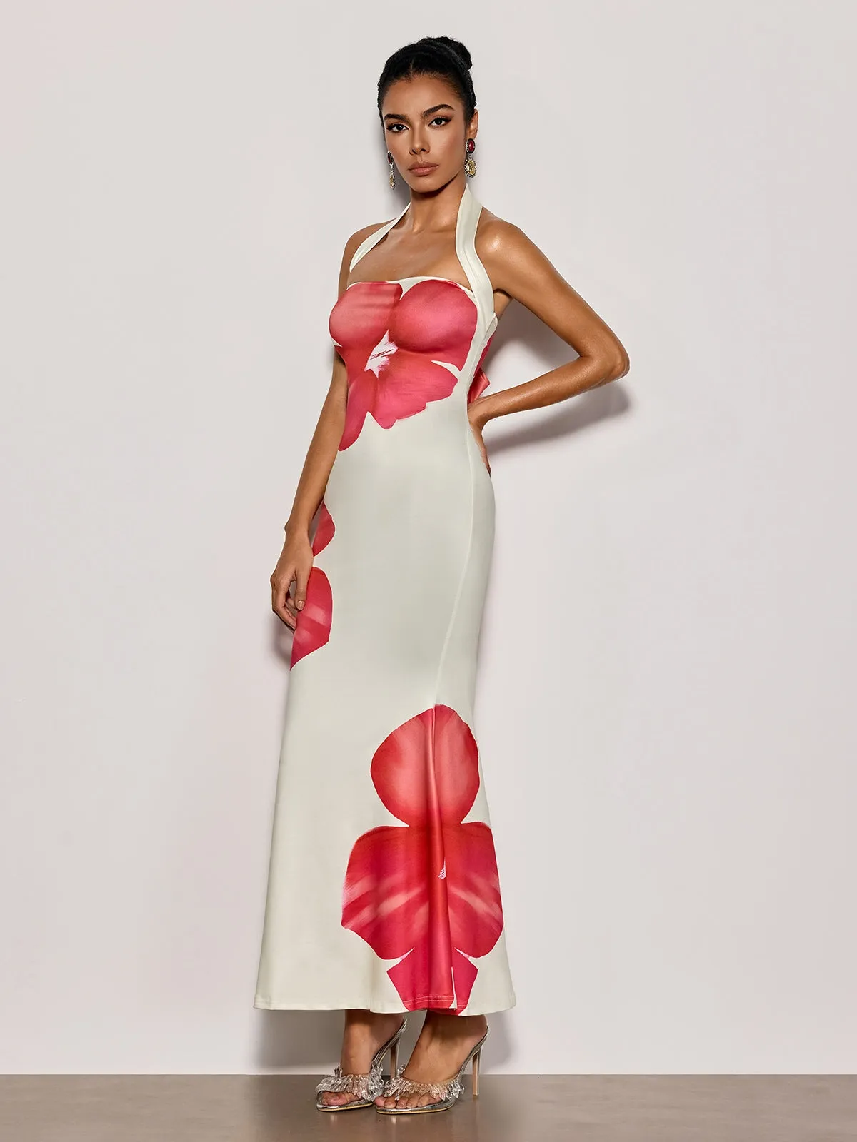 Esmor Halterneck Floral Maxi Dress sold by Mew Mews product image thumbnail 3