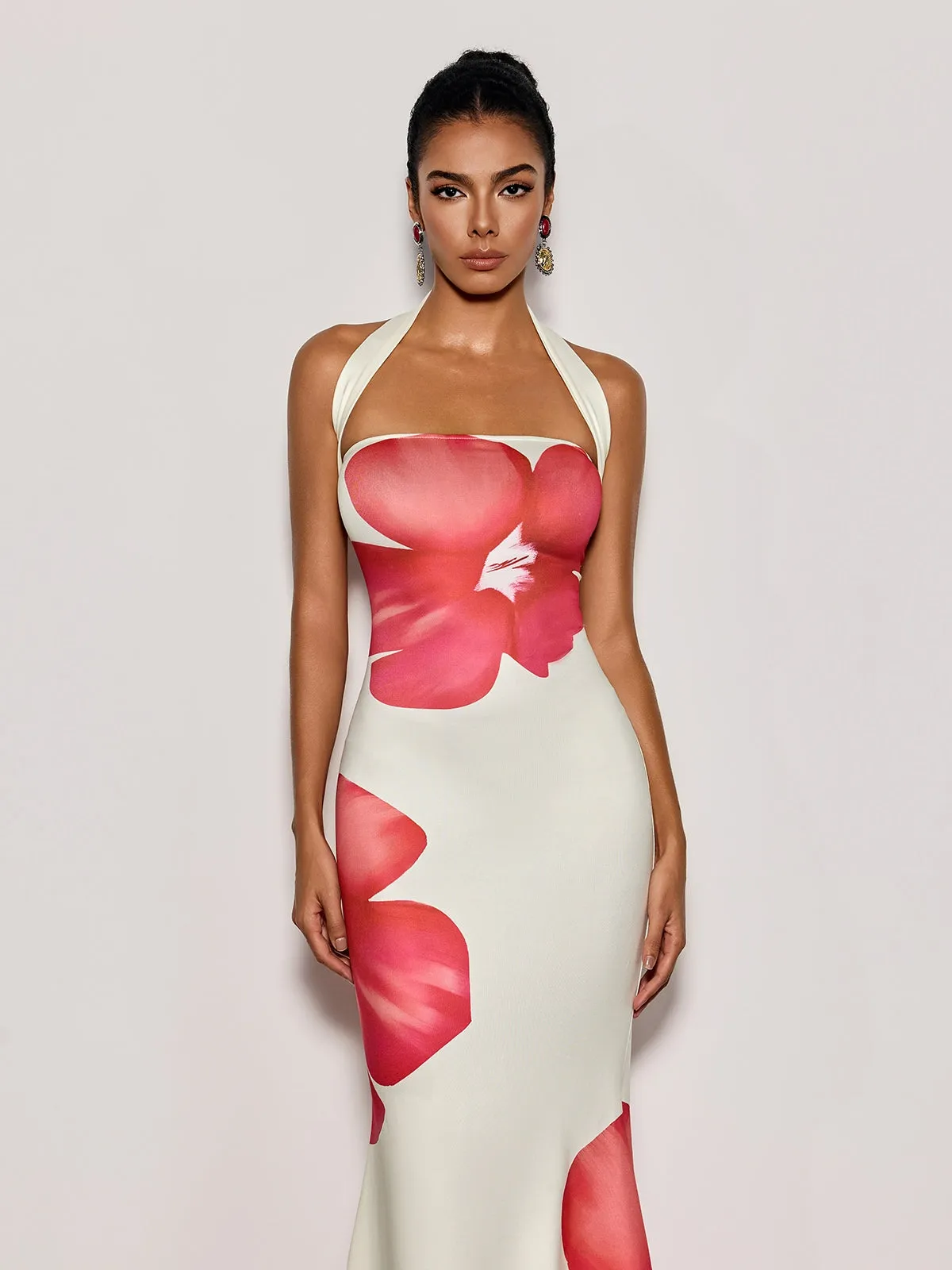 Esmor Halterneck Floral Maxi Dress sold by Mew Mews product image thumbnail 5