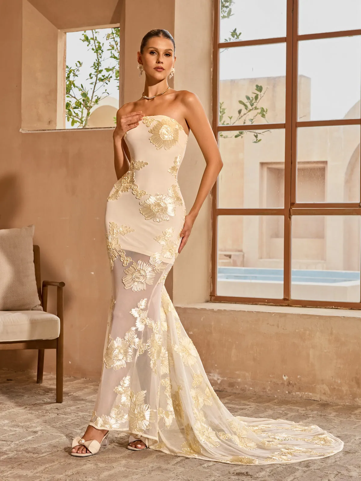 Zryne Strapless Flower Maxi Dress sold by Mew Mews product image thumbnail 5