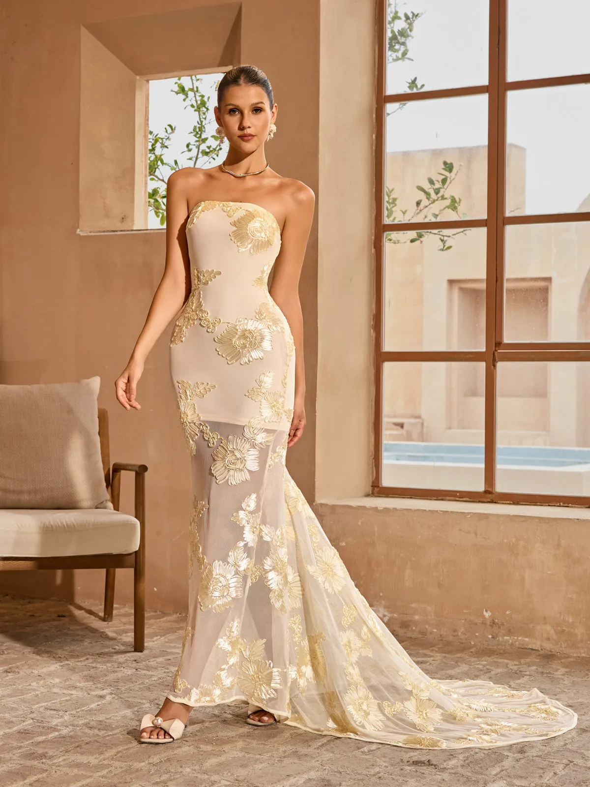 Zryne Strapless Flower Maxi Dress sold by Mew Mews product image thumbnail 2