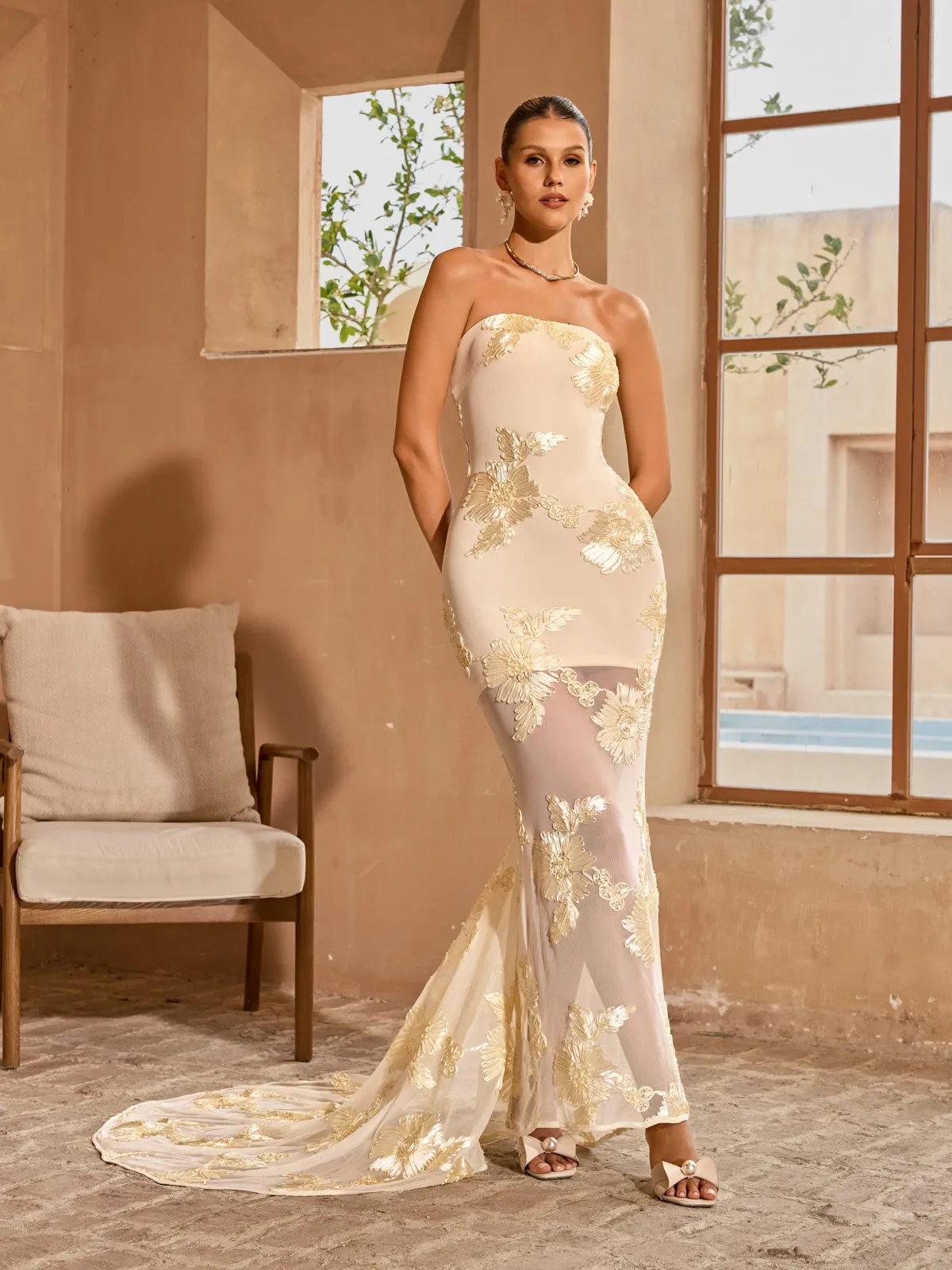 Zryne Strapless Flower Maxi Dress sold by Mew Mews product image thumbnail 4