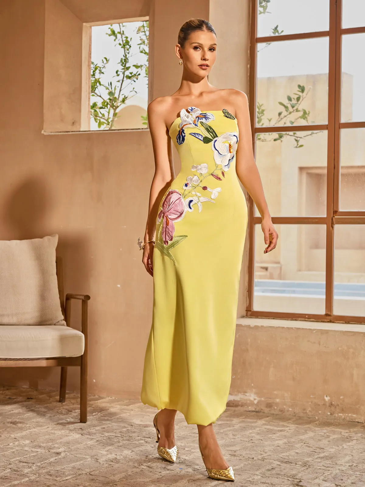 Pyrella Strapless Flower Maxi Dress sold by Mew Mews product image thumbnail 3