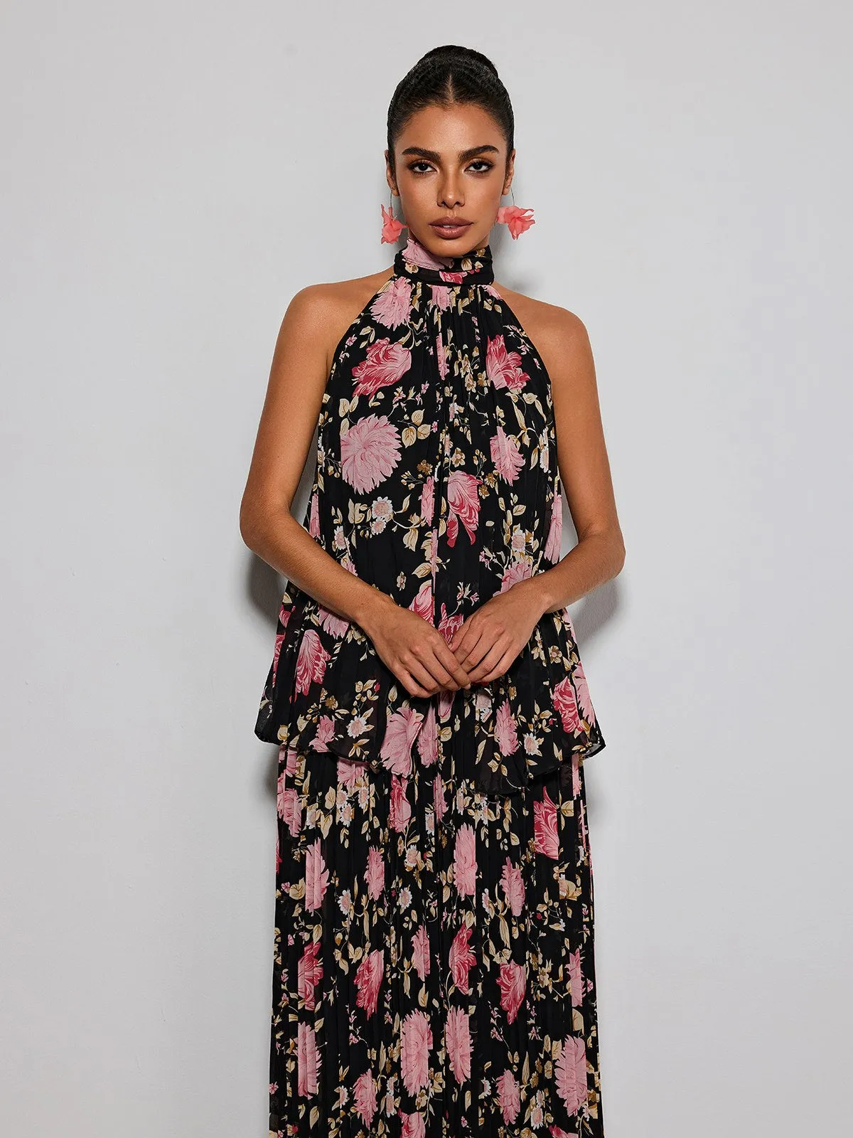 Erma Halterneck Floral Printed Maxi Dress sold by Mew Mews product image thumbnail 5