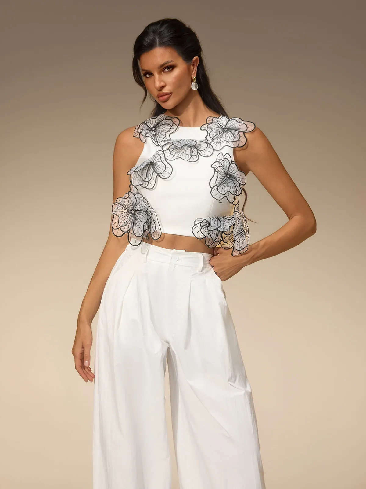 Vivara Sleeveless Flower Top sold by Mew Mews product image thumbnail 2