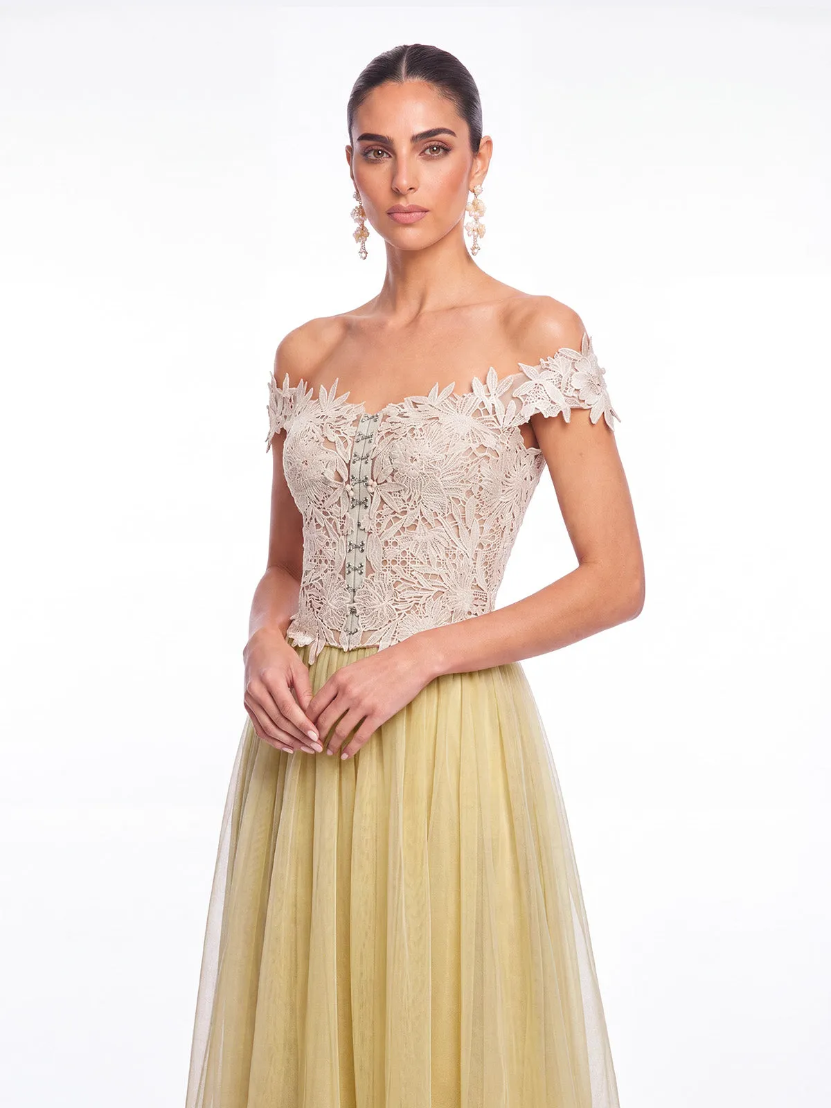 Loxeria Off Shoulder Floral Skirt Set sold by Mew Mews product image thumbnail 4