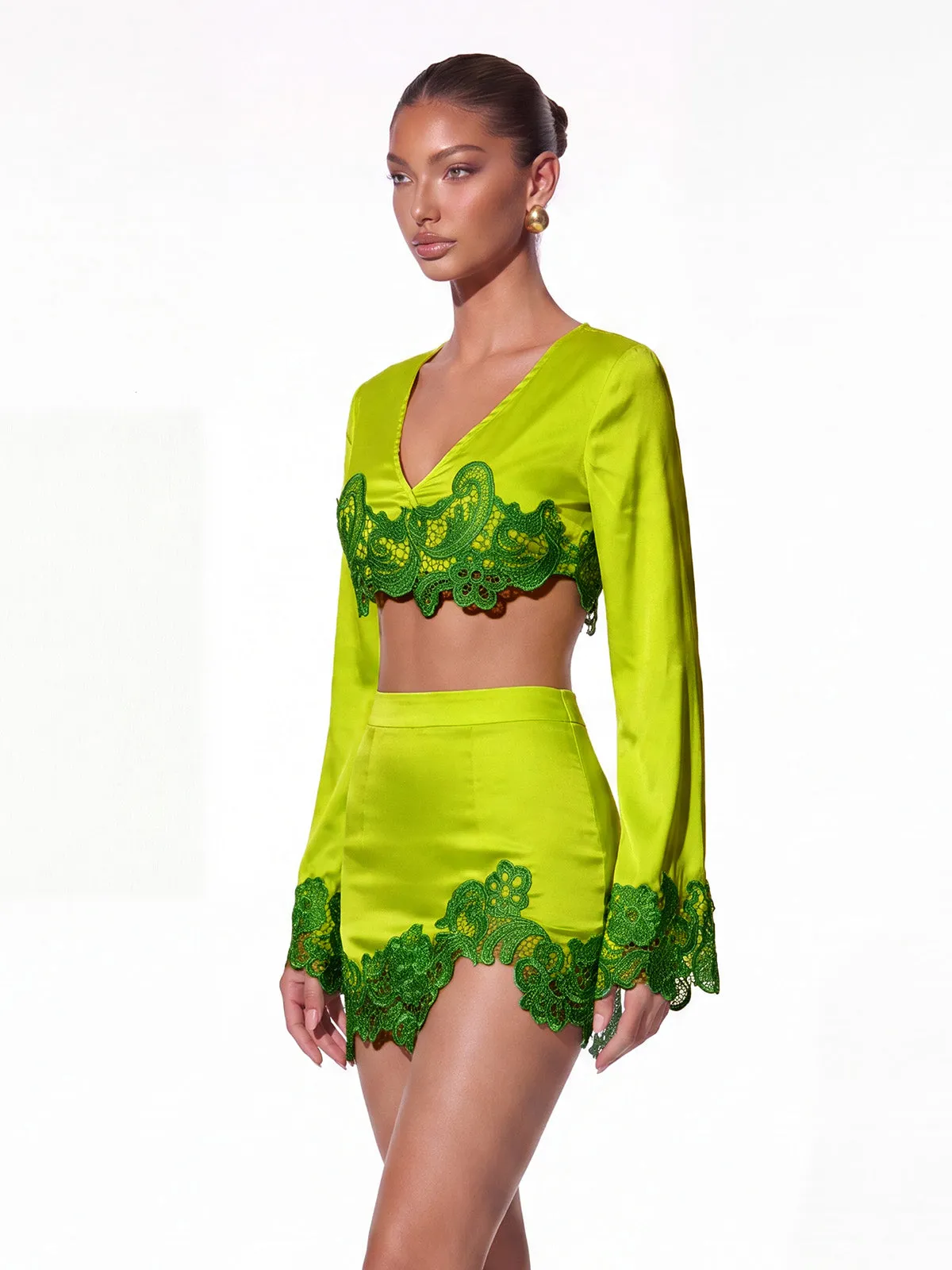 Fumiko Long Sleeve Flower Skirt Set sold by Mew Mews product image thumbnail 3