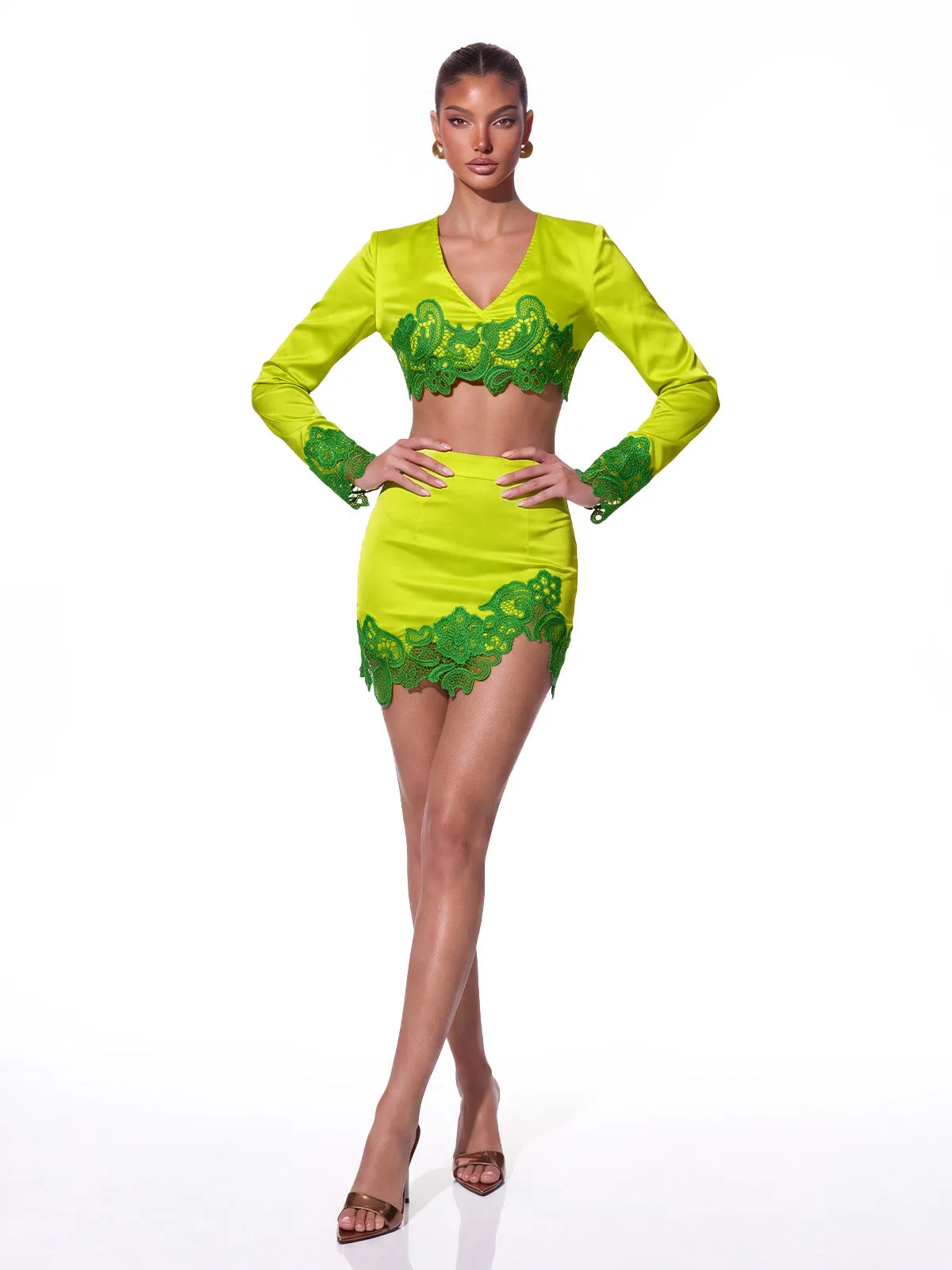 Fumiko Long Sleeve Flower Skirt Set sold by Mew Mews product image thumbnail 2