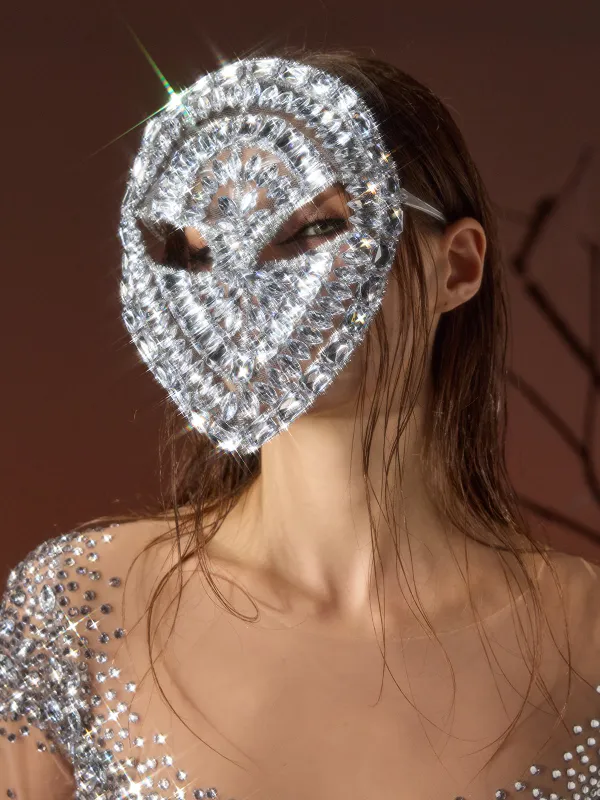 Giannelle Crystal Full Face Mask made by Mew Mews