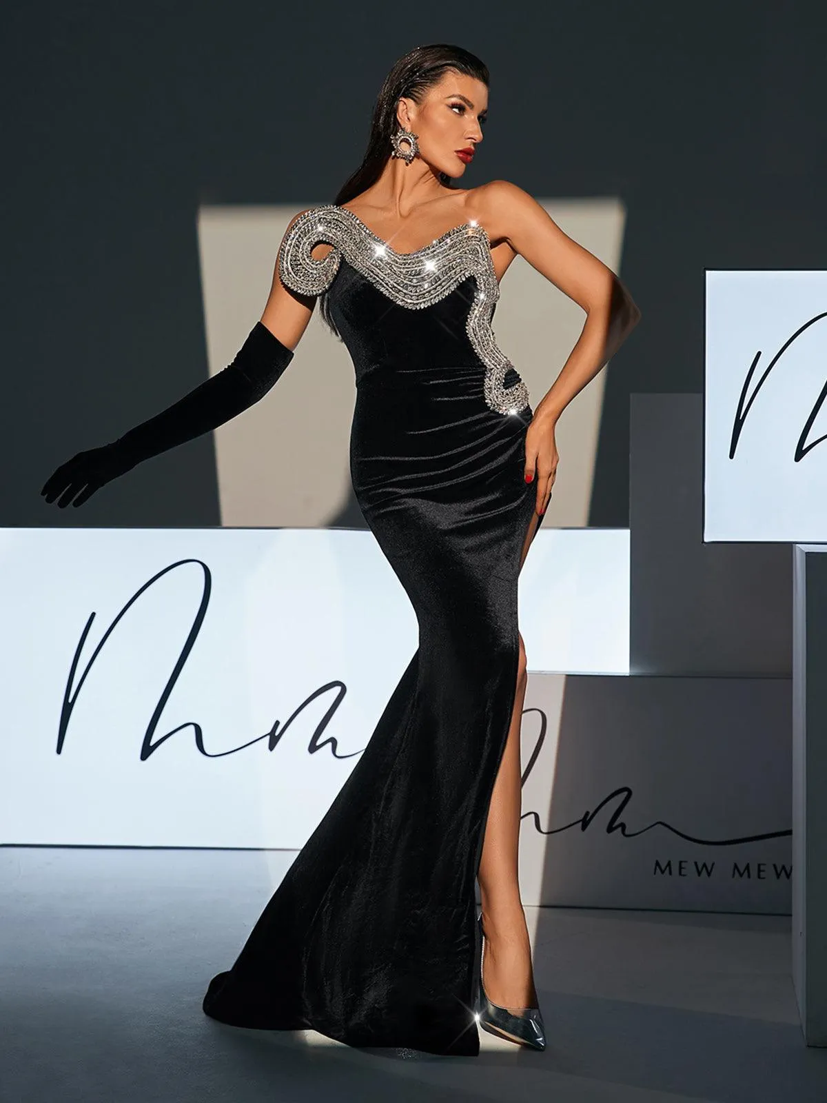 Torin Strapless Wave Crystal Velvet Maxi Dress sold by Mew Mews product image thumbnail 3