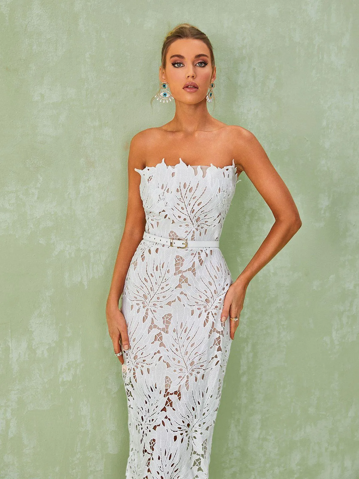 Despina White Lace Midi Dress sold by Mew Mews product image thumbnail 2