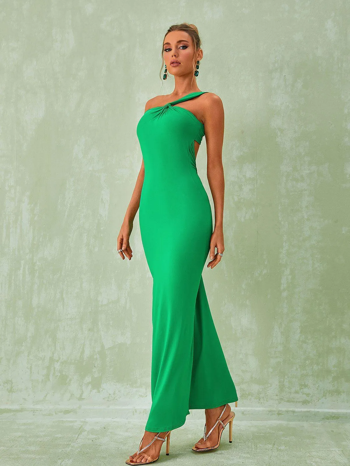 Emi One Shoulder Backless Maxi Dress In Green sold by Mew Mews product image thumbnail 4