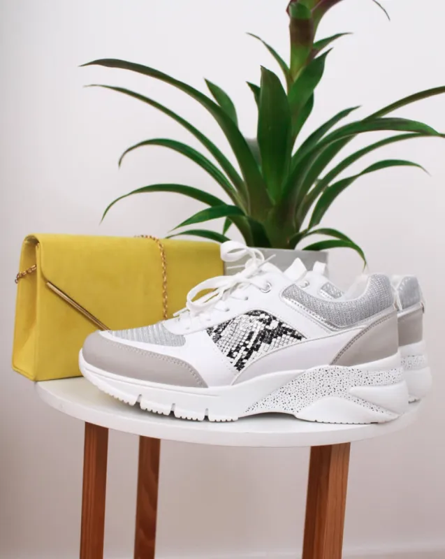 Into You Trainers White sold by Fearless