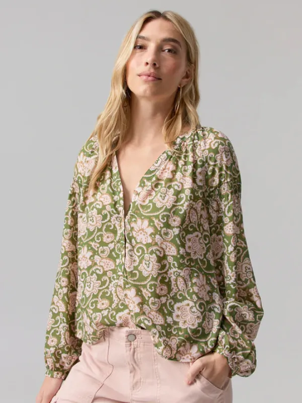 Sunday's Best Top | Lush Flora sold by Belletique