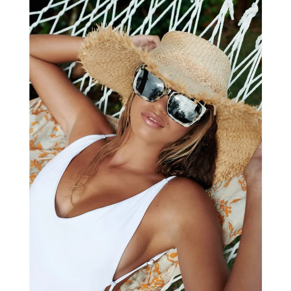 Alden Sunglasses | Tortoise + Brown Polarized sold by Belletique product image thumbnail 3