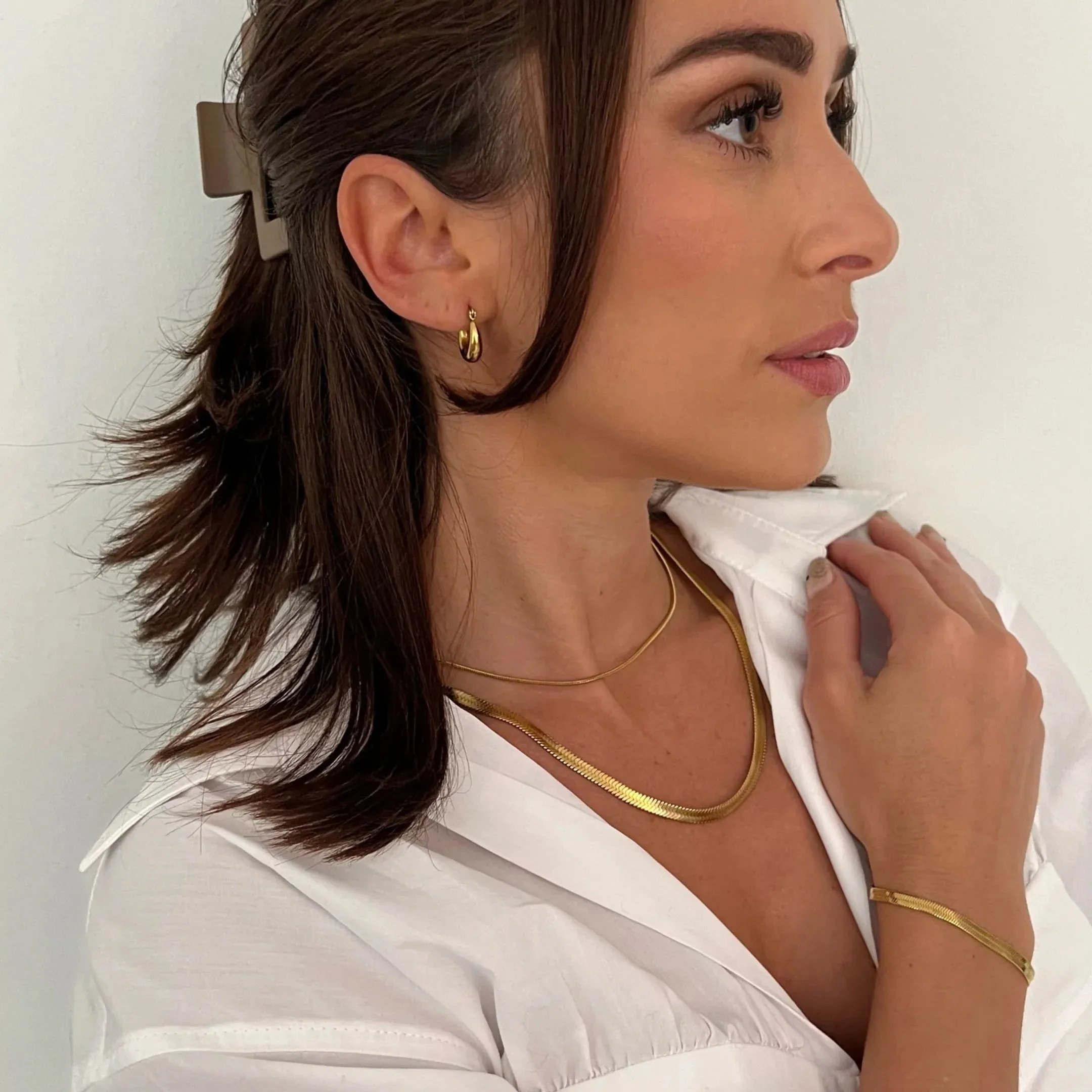 Paola Herringbone Chain Necklace sold by Belletique product image thumbnail 2