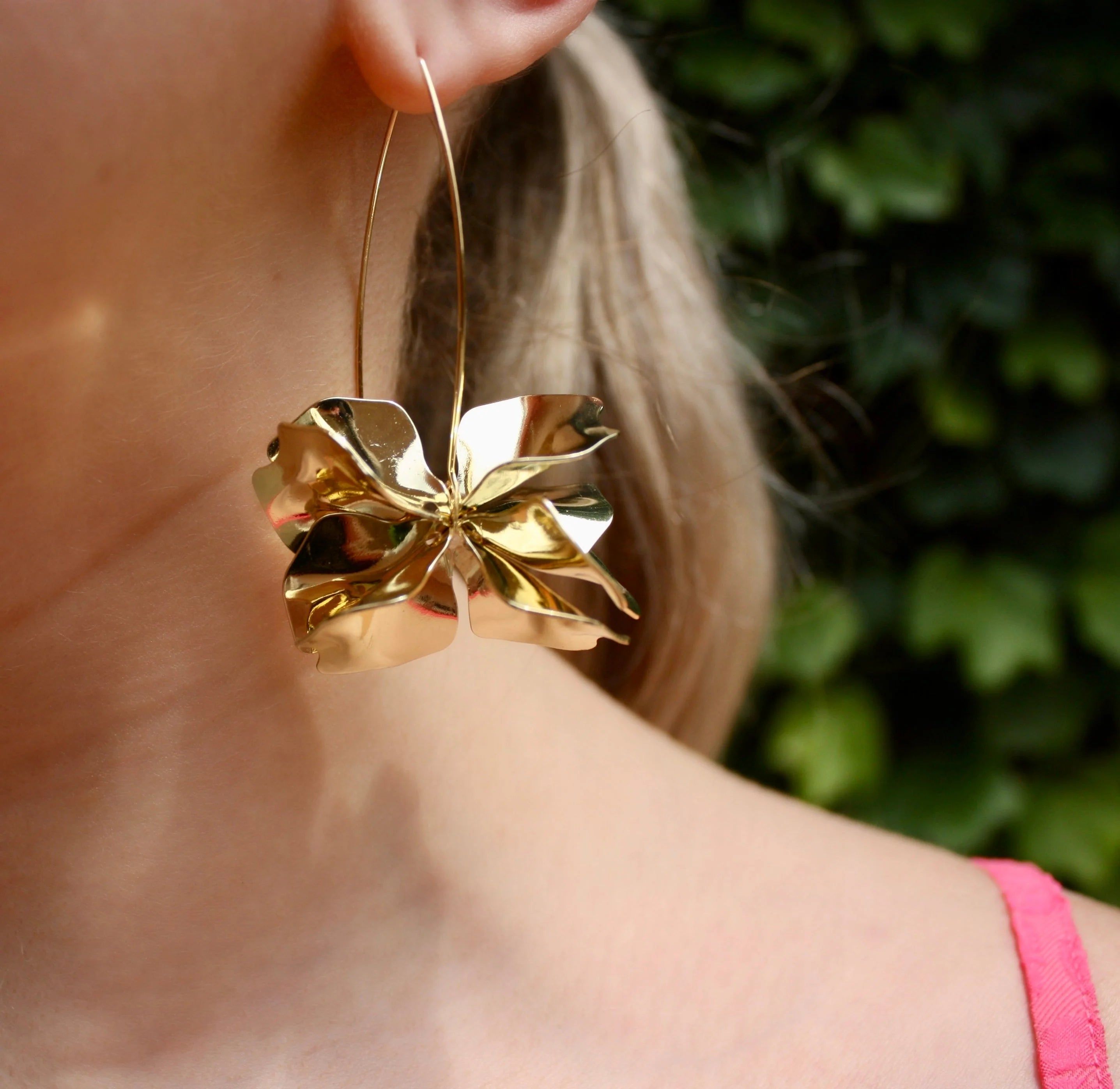 Air Bloom Drops | Gold sold by Belletique product image thumbnail 2