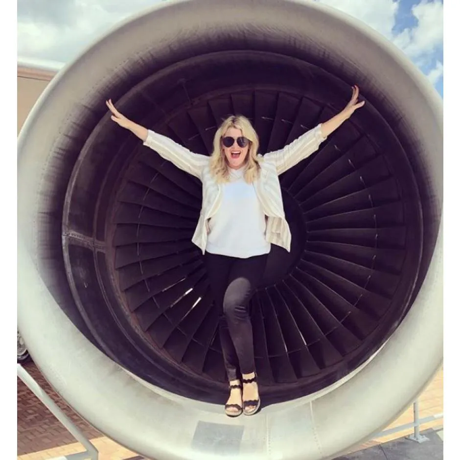 Charlie Sunglasses | Black/Smoke Polarized sold by Belletique product image thumbnail 2