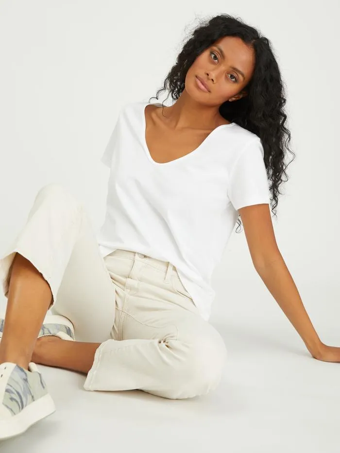 Soft V-Neck Tee | White sold by Belletique