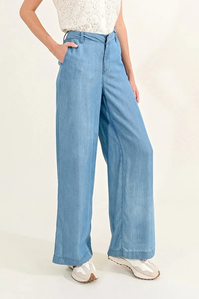 Charleston Pants | Blue sold by Belletique