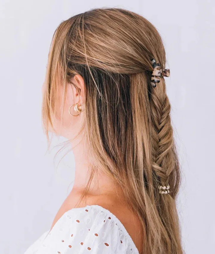 Classic Blonde Tortoise Tiny Hair Clip sold by Belletique product image thumbnail 3