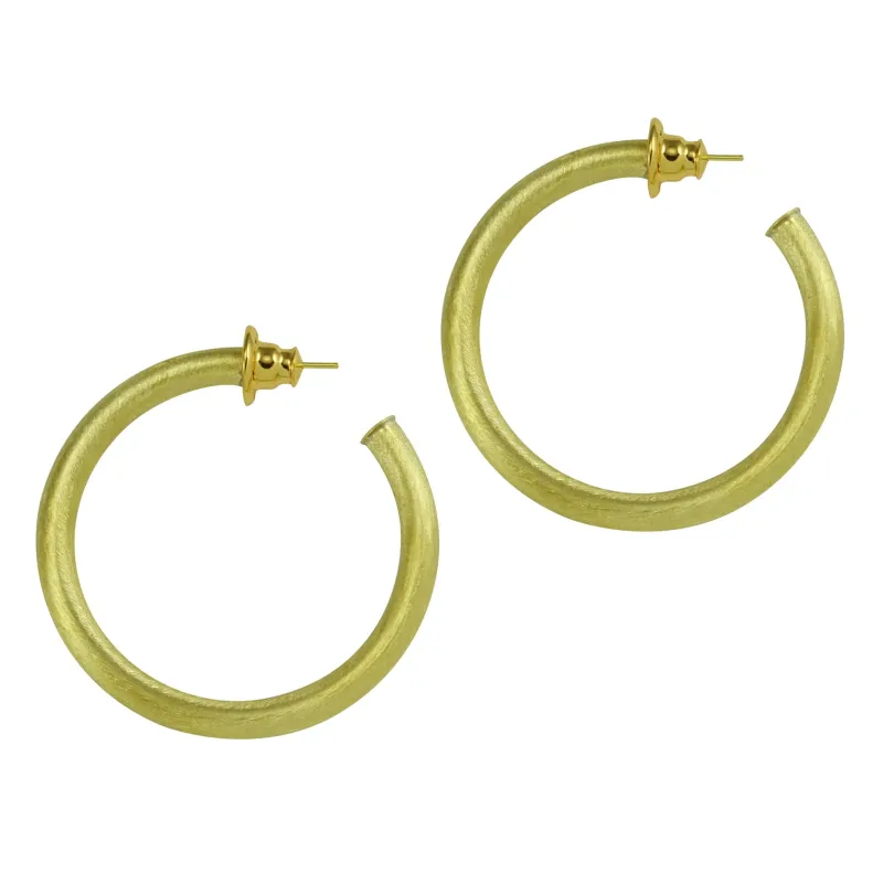 Lucy Hoop Earrings | Gold sold by Belletique