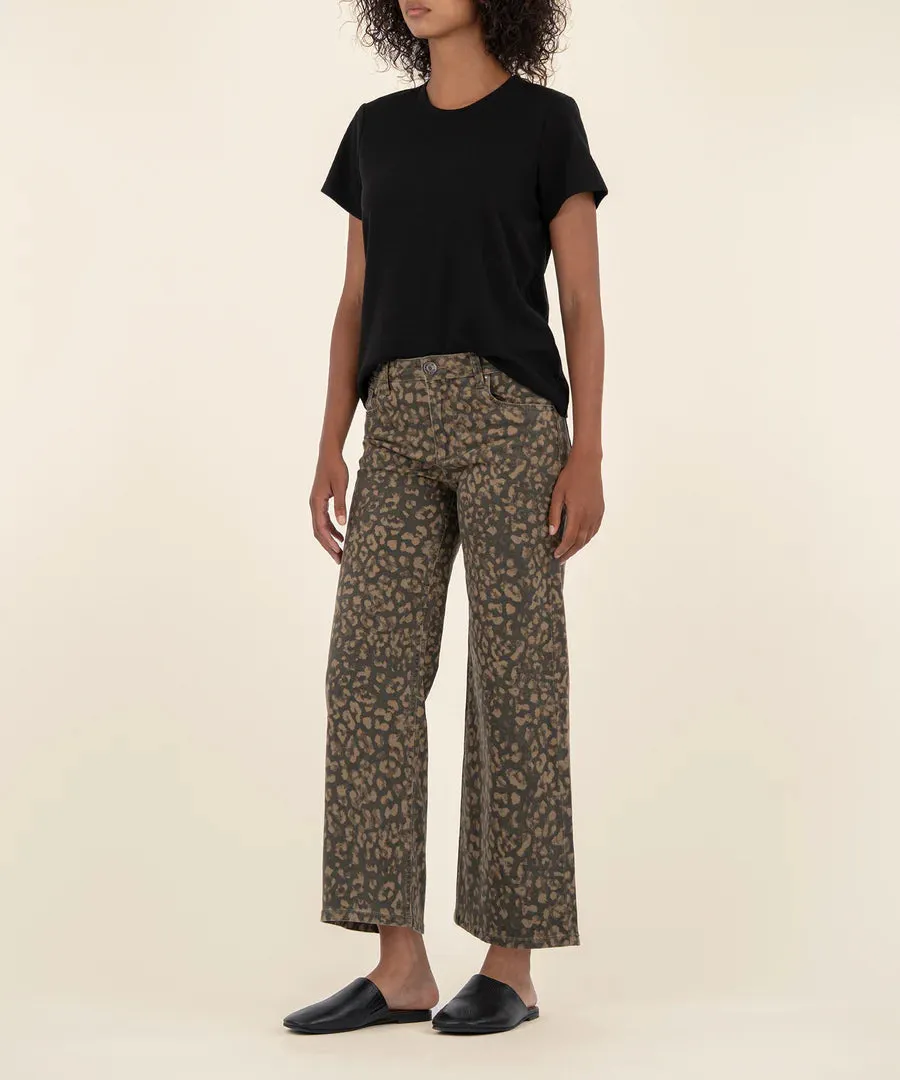 Meg High Rise Wide Leg | Wood sold by Belletique product image thumbnail 5