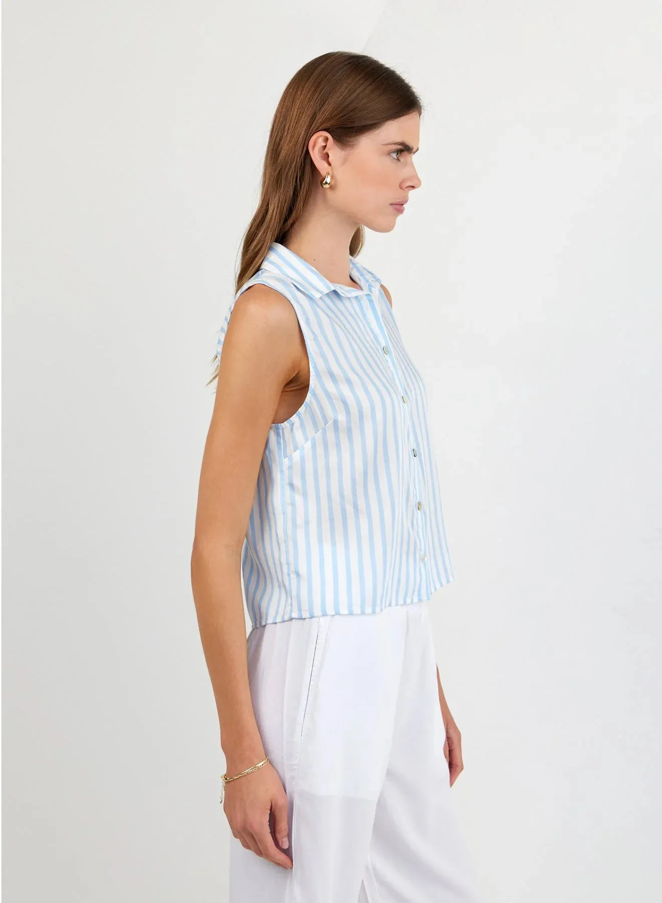 Clean Sleeveless Button Down | Tidal Blue Stripe sold by Belletique product image thumbnail 3