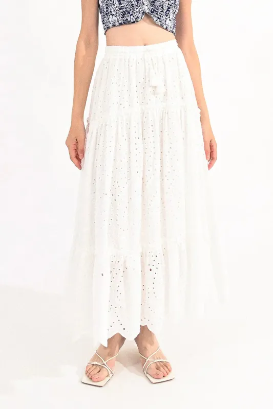 English Lace Skirt | White sold by Belletique