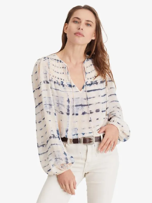 Spring Side Blouse | Horizon sold by Belletique