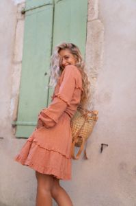 Lizzy Shirt - Dusty Pink sold by Tropical Dream