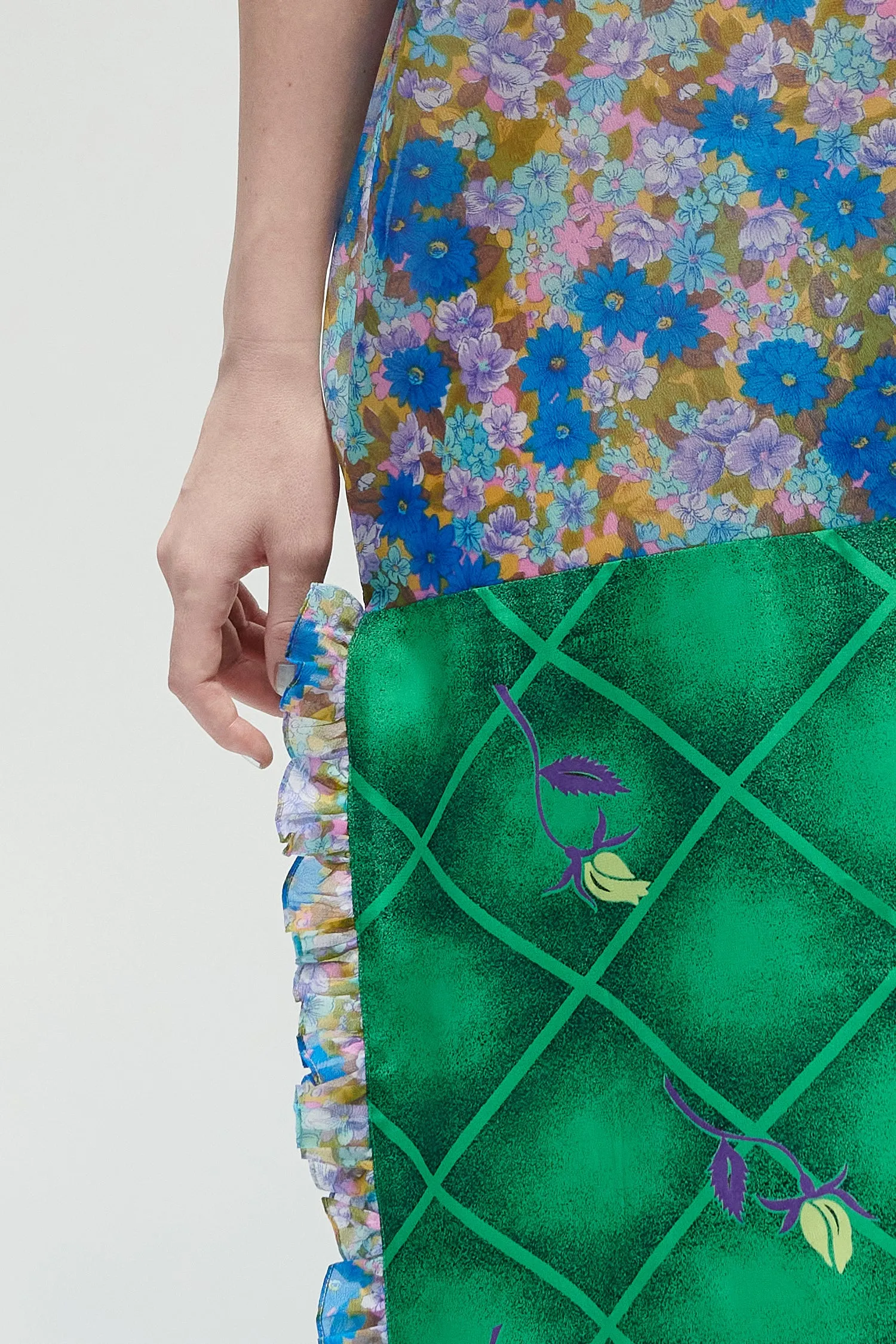 Caftan in Chiffon Floral Combo sold by Batsheva product image thumbnail 5